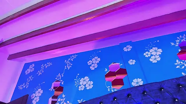 Issa_Clark01's cam snapshot