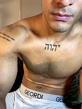 Maicol_xxxx's cam snapshot