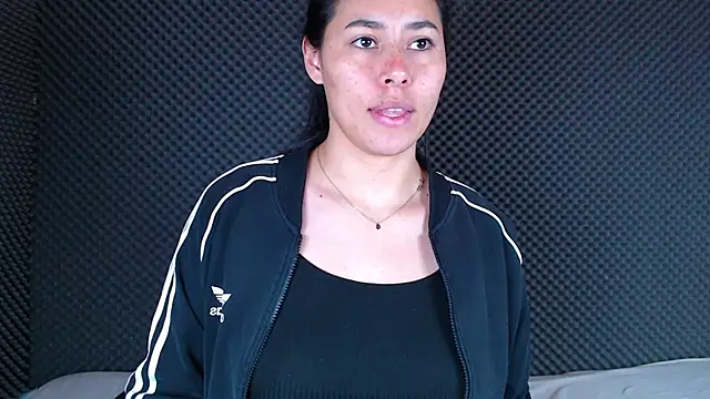 _joy_yva live sex cam