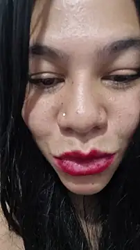 ALMAWHITE live sex cam