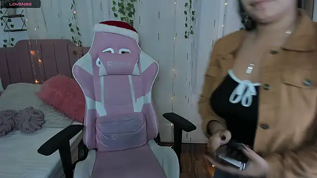 Aurora_duval's cam snapshot