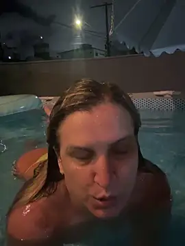 Bia_sexynovaes's cam snapshot