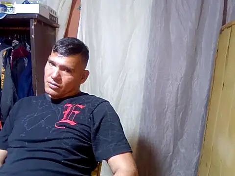 Franklin111230's cam snapshot