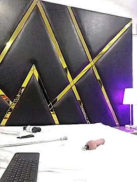 Adel_Nesbiit's cam snapshot