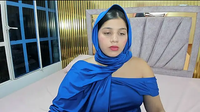 Amyra_Rasi's cam snapshot