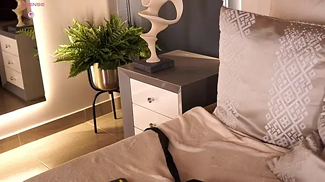 AylinMillerxs's cam snapshot