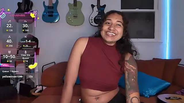 onlystrings's cam snapshot