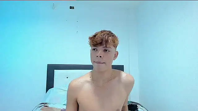 Zacktorres_ live sex cam