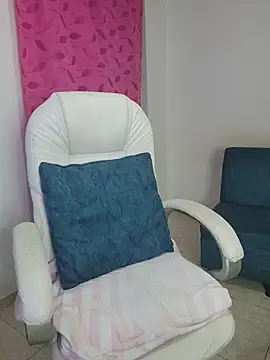 lissglow's cam snapshot