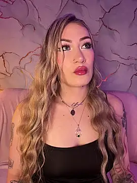 Lally_Valencia__ live sex cam