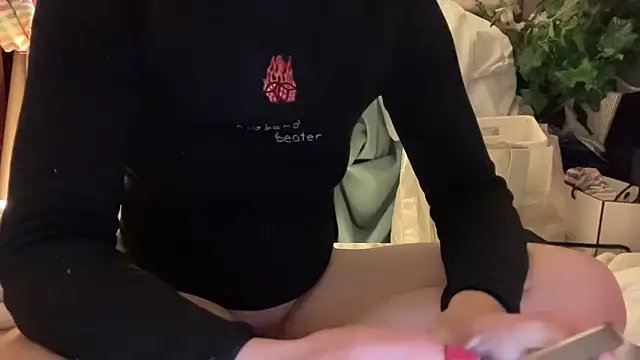 18yoteenvirgin's cam snapshot