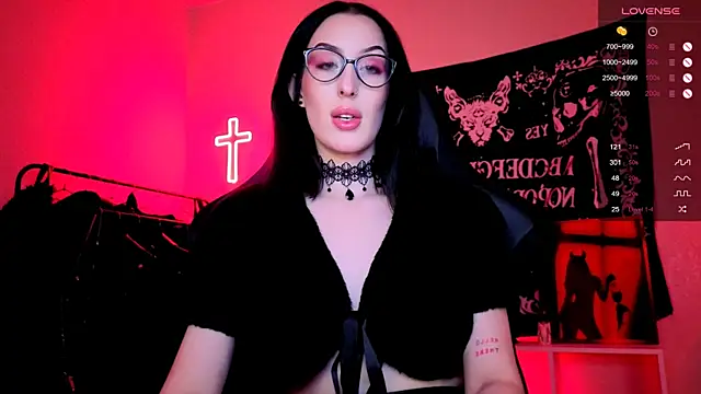 Miss_Alice__'s cam snapshot