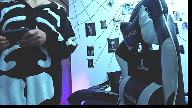 Yourgoddessbab3's cam snapshot