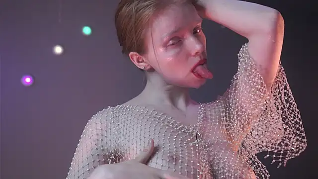 ginger_hugs's cam snapshot