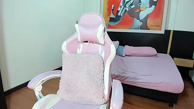 i_am_karoll's cam snapshot