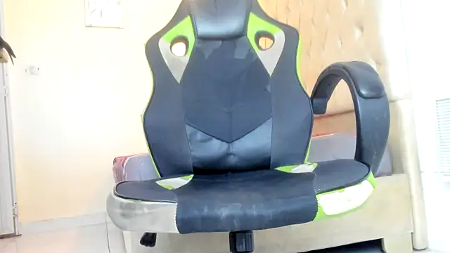 Darkknightx01 live sex cam