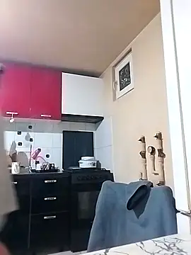 Mommygetnaughty live sex cam