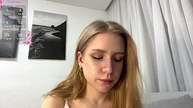 Alice_meow15's cam snapshot