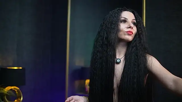 GiaEasyIce's cam snapshot