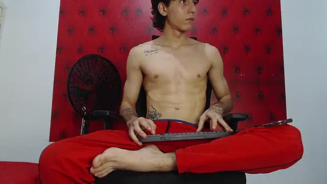 Bryant_Connor's cam snapshot