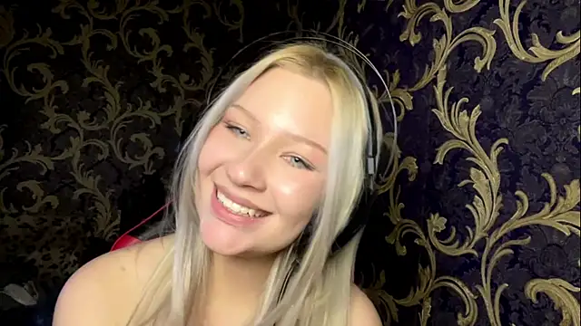 Cira_BabyFace's cam snapshot