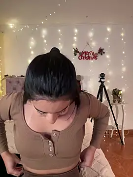 Samantha_e2's cam snapshot