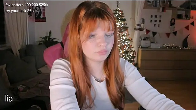 lil_lia's cam snapshot