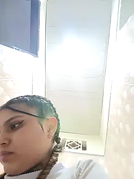 Alis_1327's cam snapshot