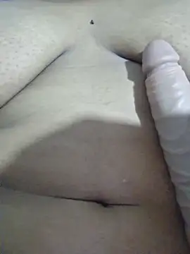 corinastonee's cam snapshot