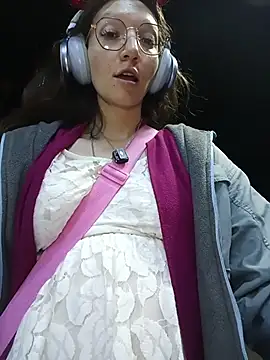 Lucy_colee's cam snapshot