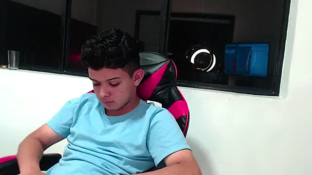 NathanBrookhs's cam snapshot