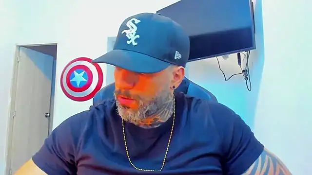 JoshRigby live sex cam