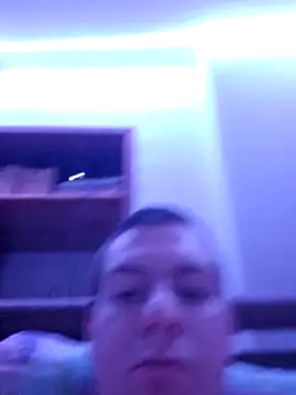 Pindik23322's cam snapshot