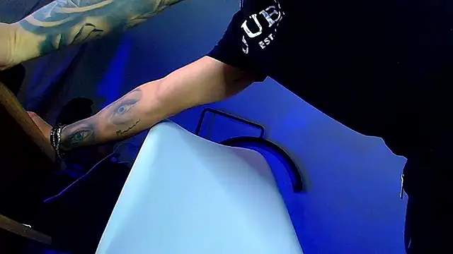 XanderCage99 live sex cam