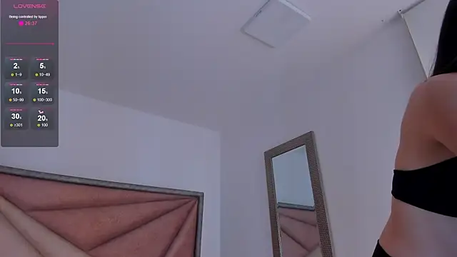 SaraWagner_'s cam snapshot