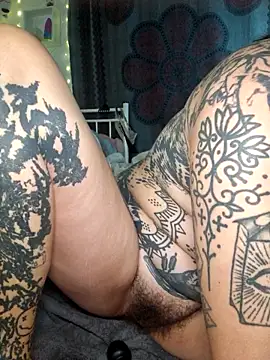 lizzardqueeen's cam snapshot