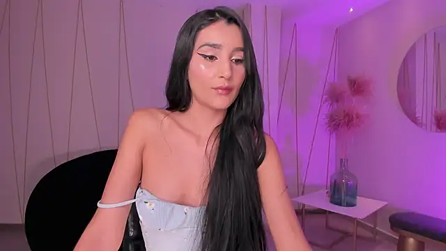 BellaCarteer_'s cam snapshot