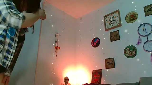 Catamilf77's cam snapshot