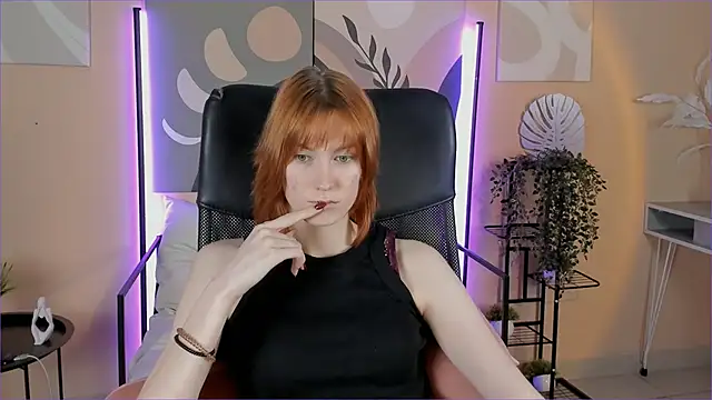 SierraHarper's cam snapshot