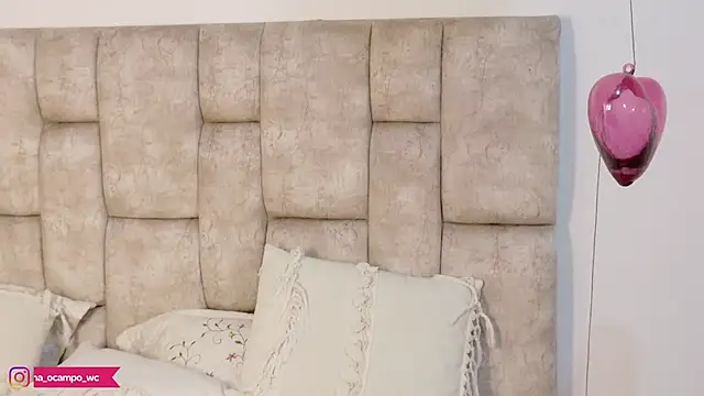 LunaOcampo_'s cam snapshot