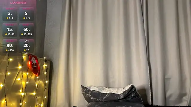 easter_altt's cam snapshot