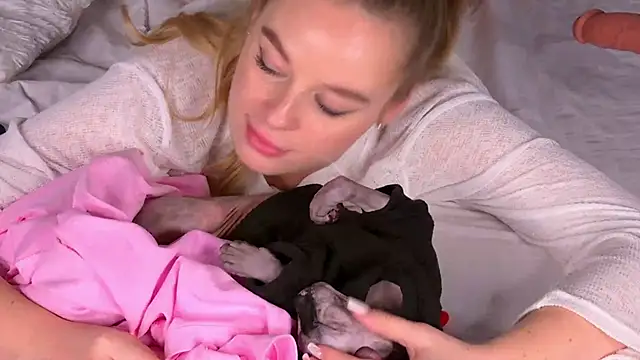 BeatriceEsmont live sex cam