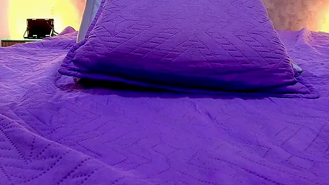 anisha_x's cam snapshot