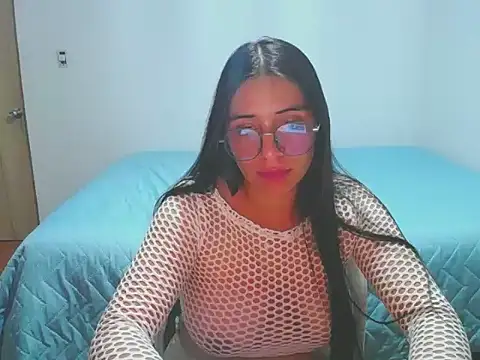 SweetFire_69's cam snapshot