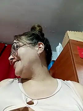 Lady_16 live sex cam