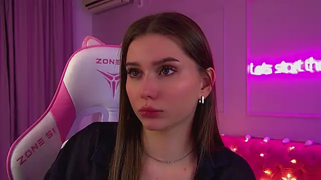 DianaVert's cam snapshot