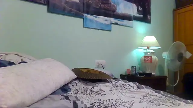 loveryvicky live sex cam