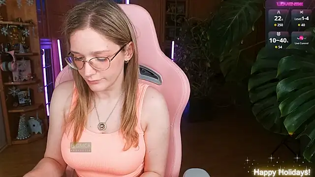 NicoleFaith's cam snapshot