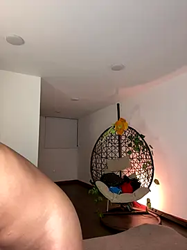 NaomiGarcia1's cam snapshot