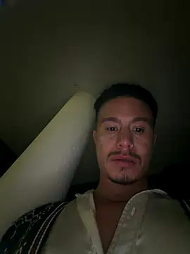 DominickVegas live sex cam